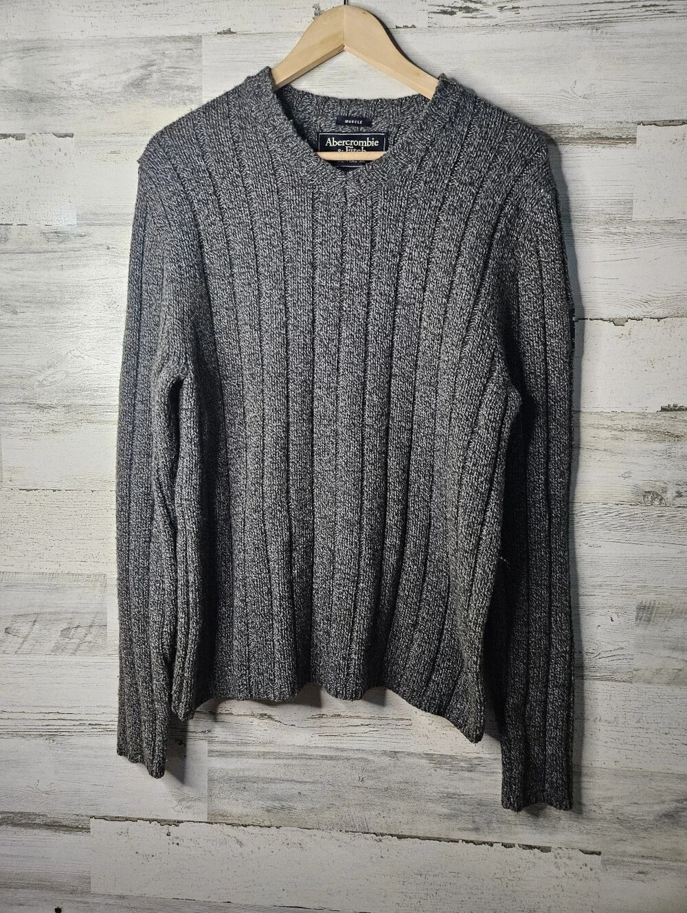 Vintage Y2k Abercrombie & Fitch Men's Gray Ribbed Crewneck Muscle Sweater Wool